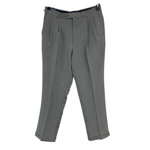 NWT New Stafford Essentials Mens 36X34 Pleated Classic Fit Taupe Slacks Pants